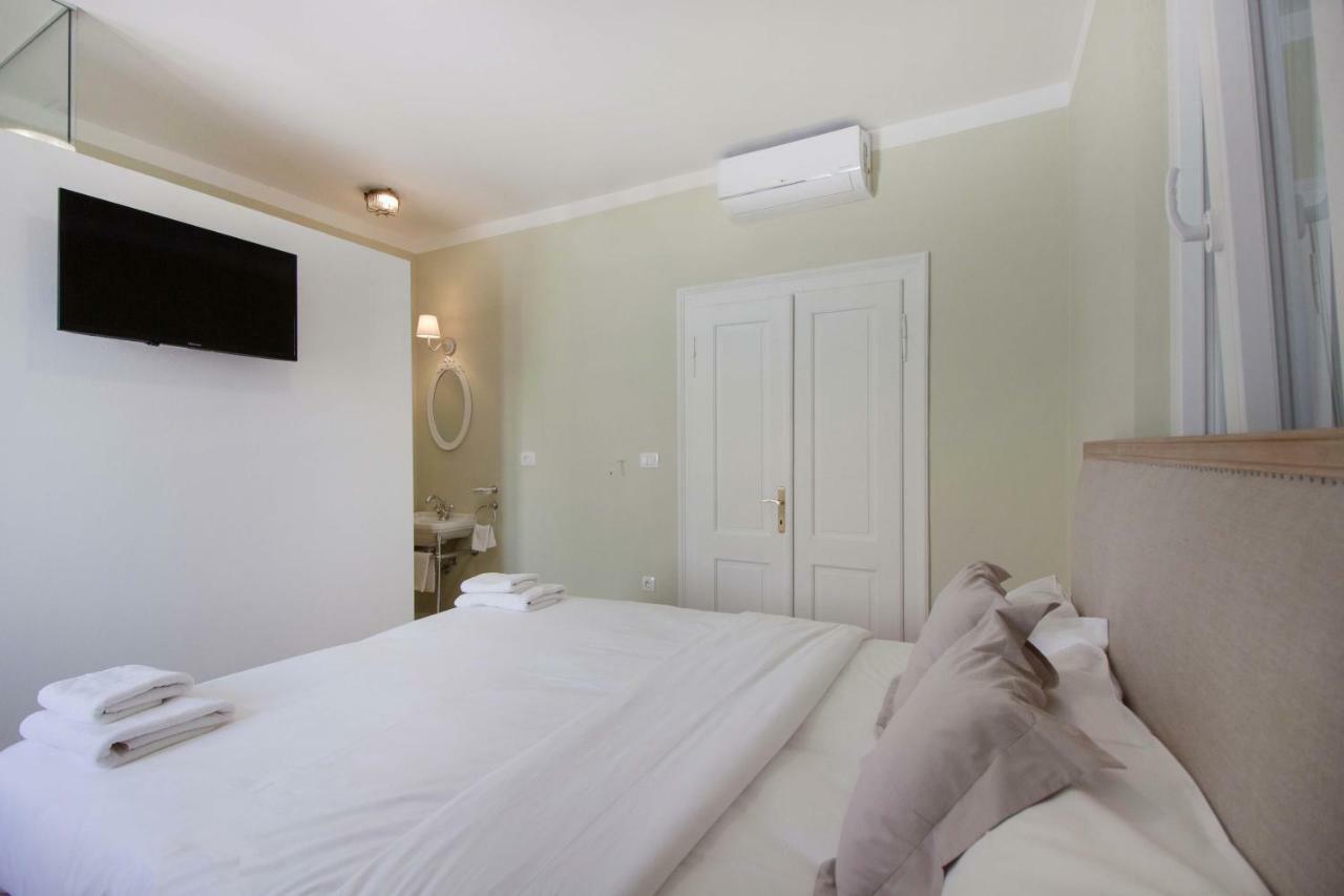 Bed&Breakfast Murterski Dvori Zewnętrze zdjęcie